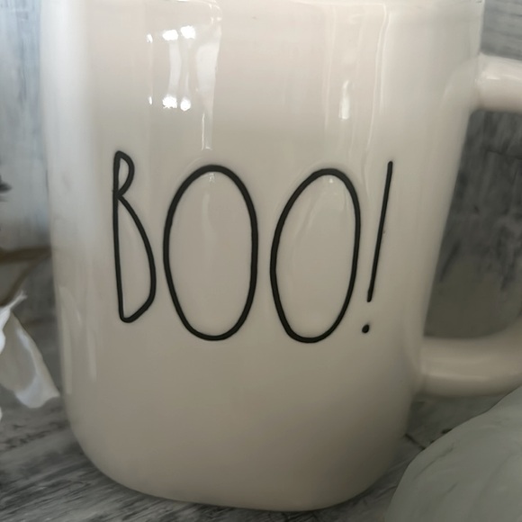 Rae Dunn BOO! Orange interior mug - Picture 2 of 4